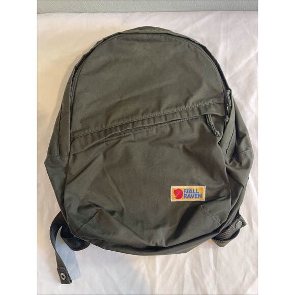 Fjallraven G-1000 Vardag 16 L Backpack Green Unisex Heavy Duty Eco Canvas - Picture 1 of 4